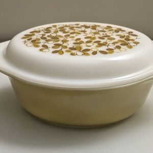 Pyrex White and Green Casserole Dish